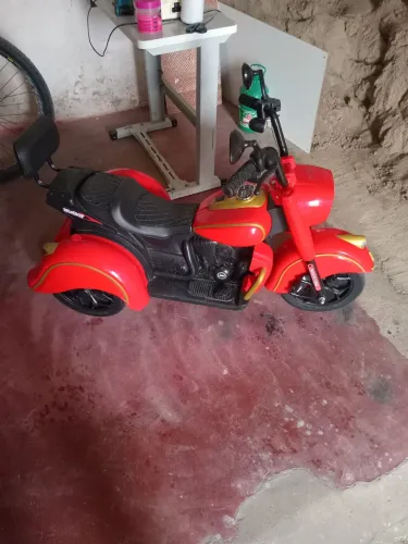 Moto infantil eletrica