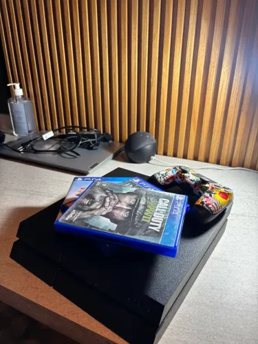 Playstation 4 slim 500GB