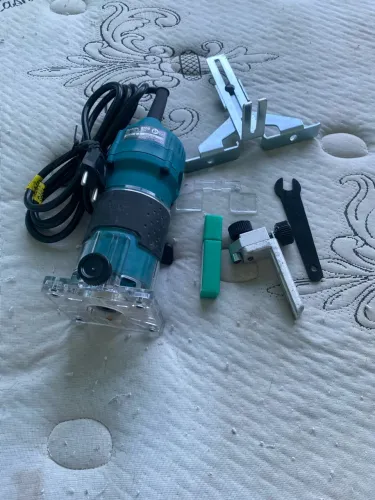 Tupia makita