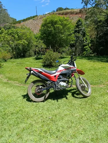 Bros 160