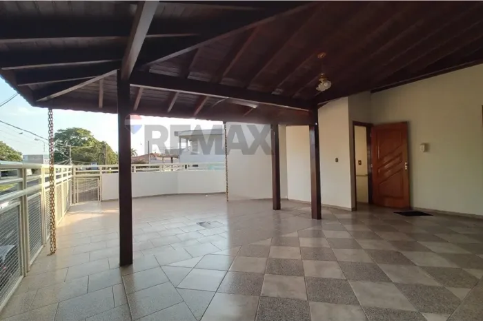 Encontre a Casa Perfeita em Jardim Presidente - Mogi Guaçu-SP