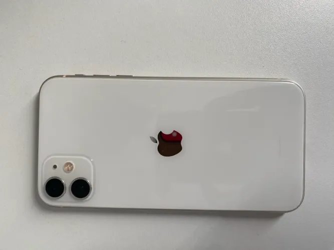 iPhone 11 único dono