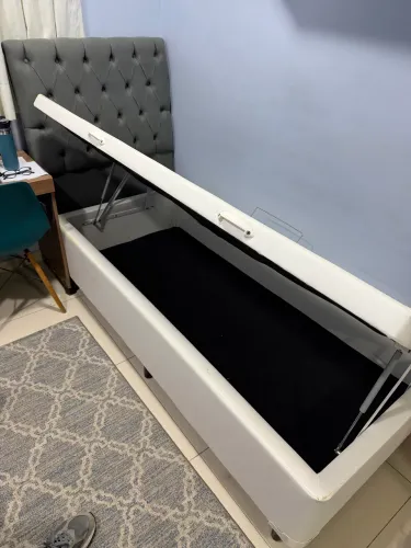 Cama Box baú com cabeceira