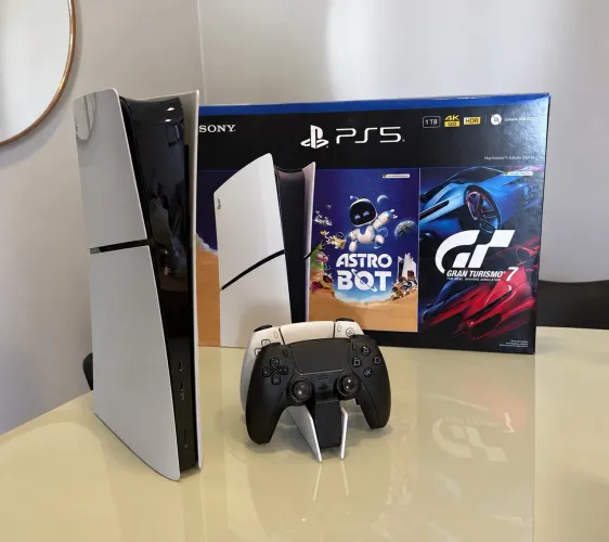 PlayStation 5 de 1Tera + 2 controles com base de carregamento