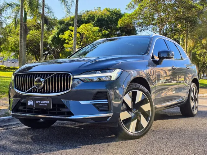 Volvo XC-60 T-8 Ultra 2.0 AWD (híbrido) 2025