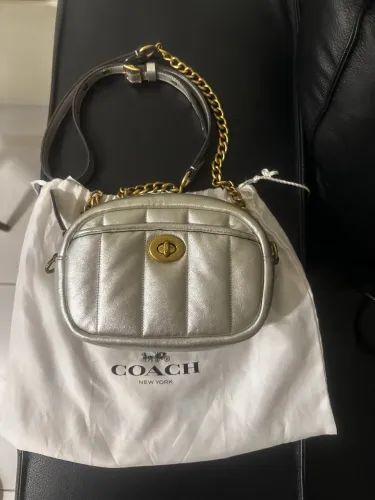 Bolsa de Couro Prata Coach - original e Novíssima