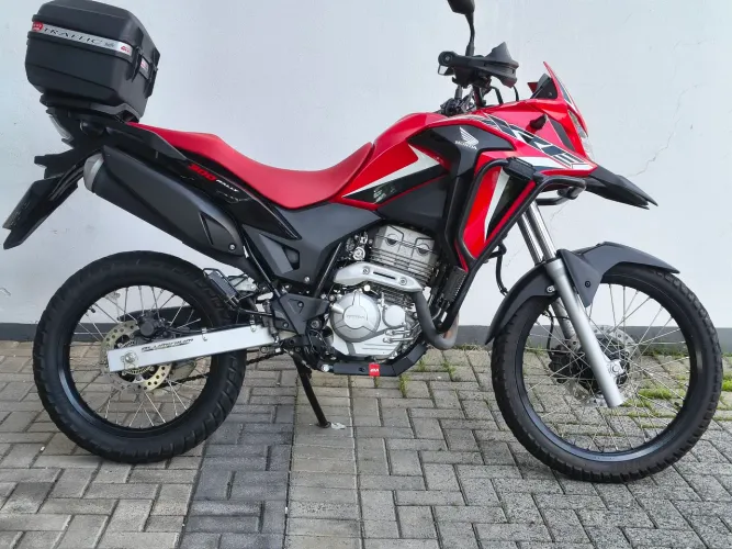 XRE 300 Rally - Baixa Km