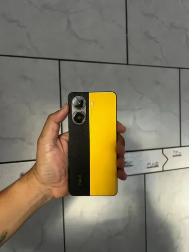 Poco X7 Pro 528GB 16RAM