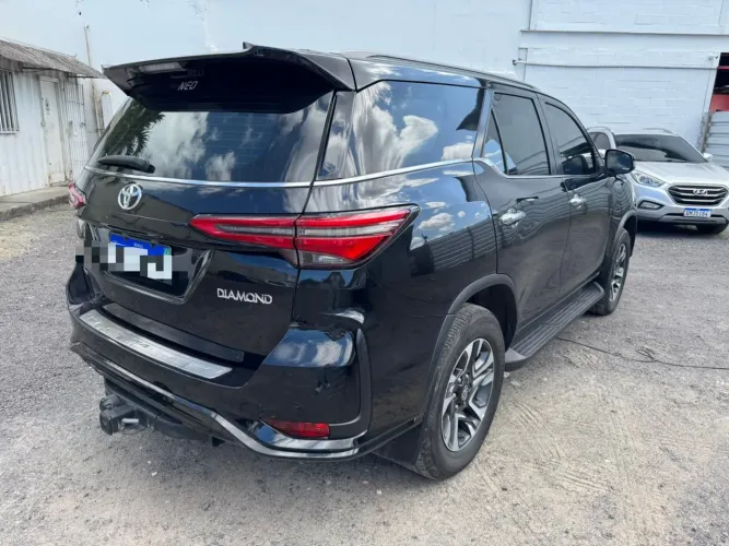 Toyota Hilux SW4 Diamond 2.8 TB 4X4 Die. Aut. 2022