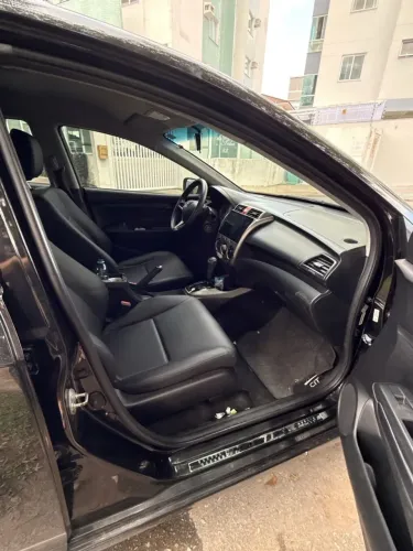 Honda City Sedan LX 1.5 Flex 16V 4P Aut. 2013