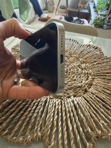 Vendo iPhone 15 pro 