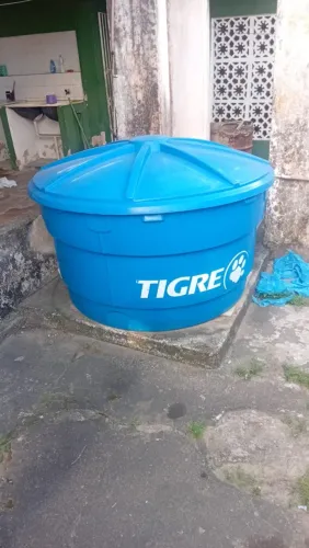 Caixa dágua 1000L