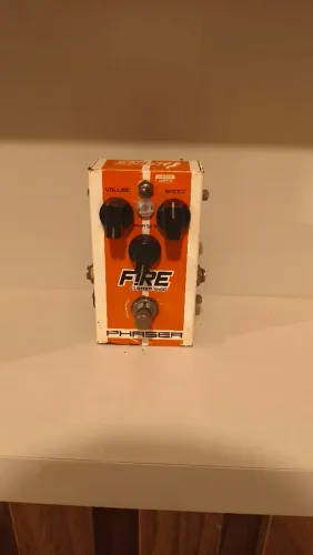 Pedal Fire Phaser/Vibrato