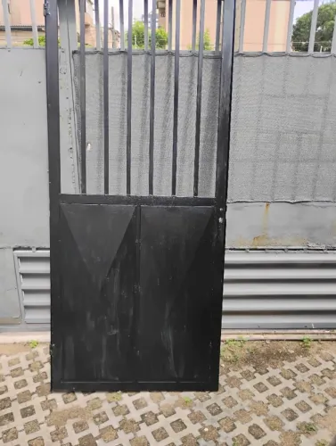 Portão social