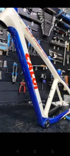 Quadro carbono Caloi T17