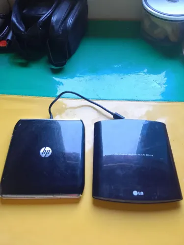 Gravador de DVD Externo LG Portátil com Entrada USB 2.0