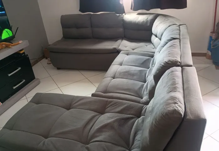 Sofá usado em boas condições