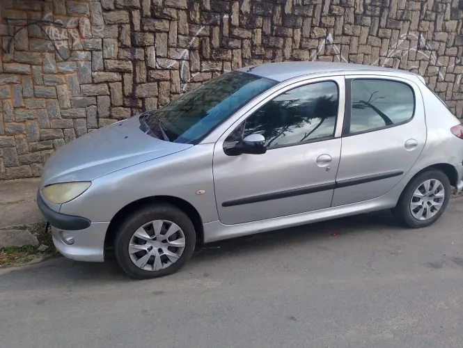 Peugeot 206 Presence 1.4/ 1.4 Flex 8V 3P 2008