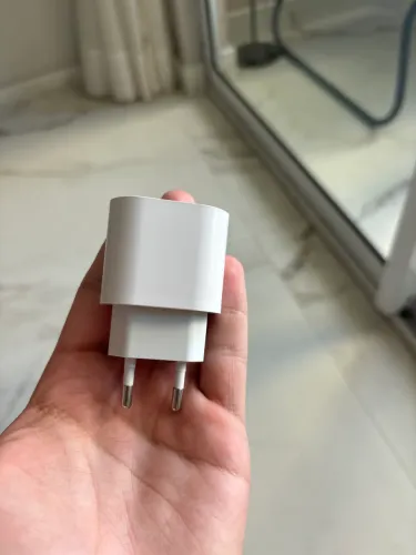 Fonte de carregador de iPhone entrada tipo c