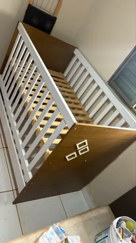 Berço com colchão