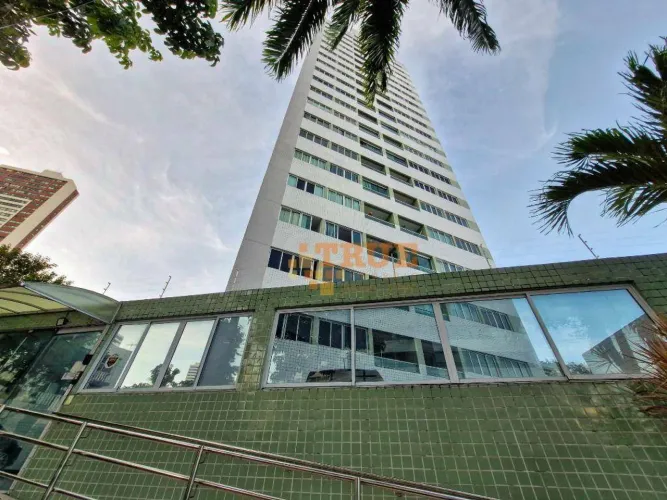 Apartamento com 2 dormitórios à venda, 54 m² por R$ 400.000,00 - Rosarinho - Recife/PE