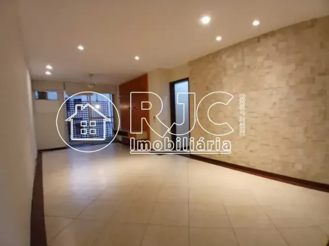 Imóvel a venda com 90 metros quadrados 2 quartos na Tijuca - Rio de Janeiro - RJ