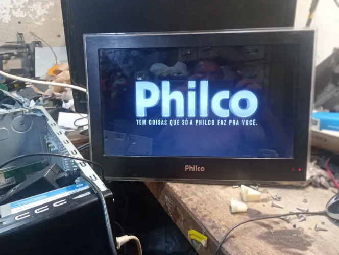 Monitor tv. Philco. 16 polegadas