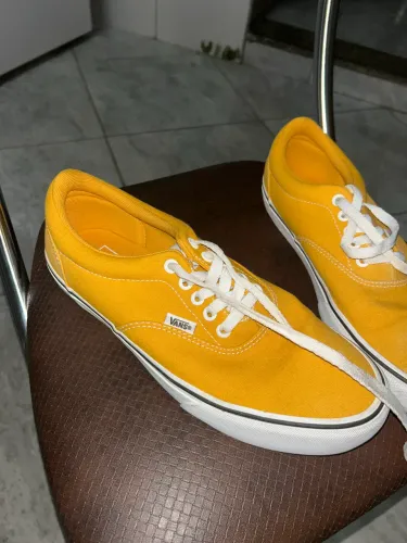 Tênis Vans Original, cor amarelo mostarda