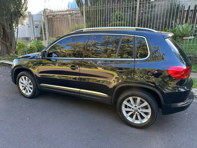 Volkswagen Tiguan 2.0 TSI 16V 200cv Tiptronic 5P 2012