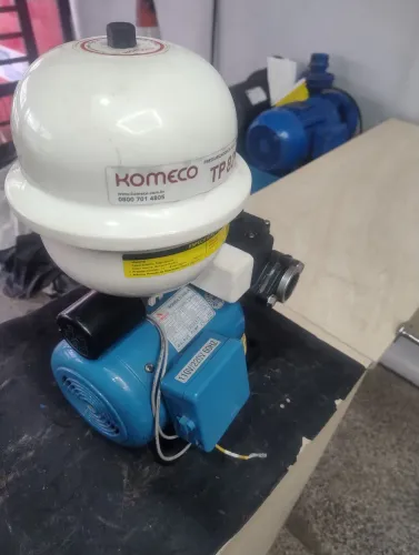 Barbada Pressurizador de Rede Komeco TP-820 igual á novo.