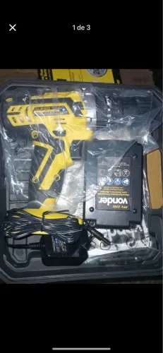 Parafusadeira e mini moto serra 