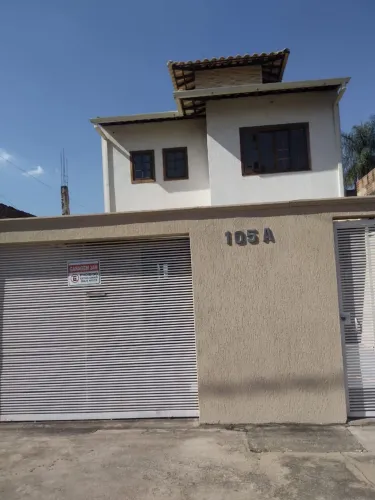 Casa Triplex 3 quartos Suite ( Sarzedo )