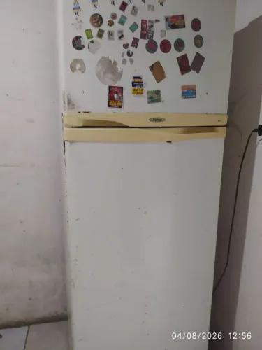 Vende-se uma geladeira consul funcionando perfeitamente