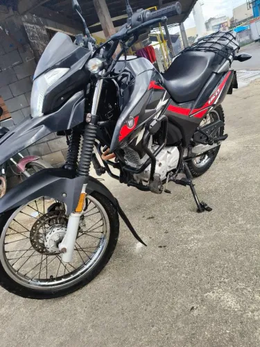 Vende-se Suzuki NK 150 - Ano 2022