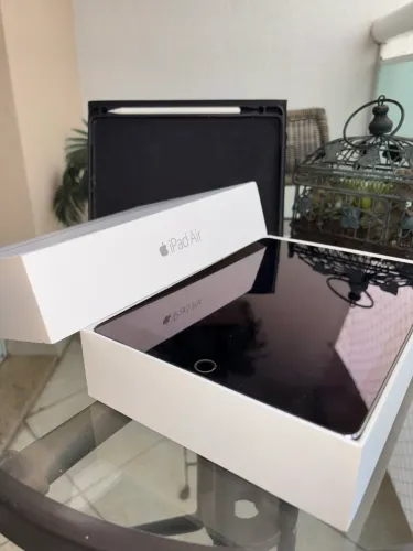 iPad Air 2 64GB Wi-Fi + Teclado + Caneta + Capa + Caixa Original