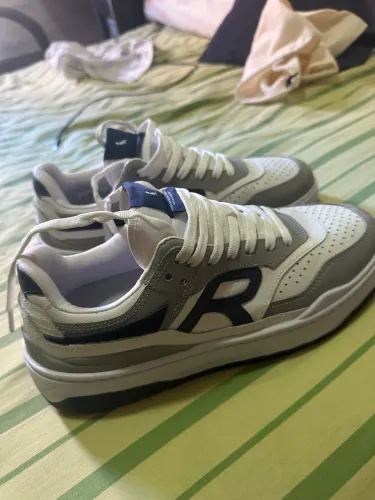 Tenis Reserva R-Broox