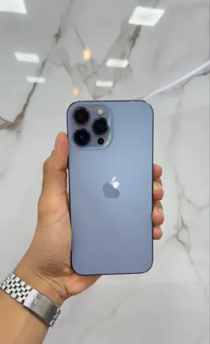 iPhone 13 Pro Max - impecável 