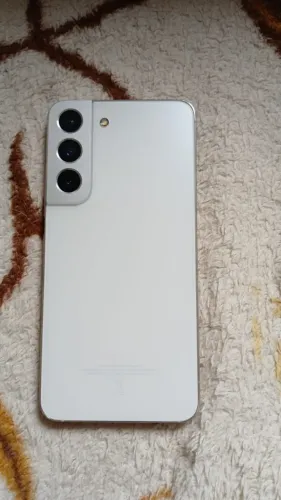 Samsung S22