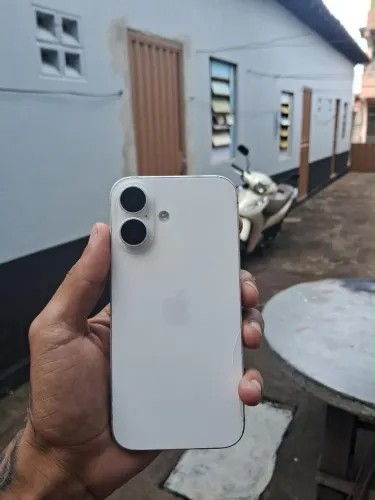 iPhone 16 128gb
