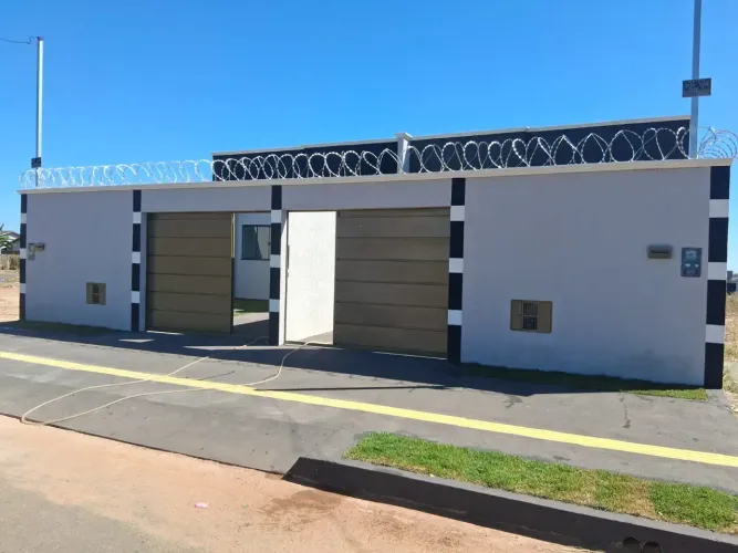 Casa Alto padrão de 3/4 sendo uma suíte, Oportunidade Excelente!!!!