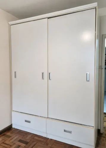 Lindo Roupeiro De Casal (ENTREGO E MONTO)