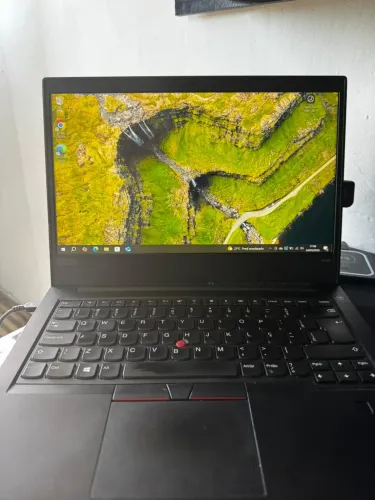  Lenovo ThinkPad E490