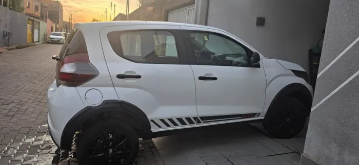 Fiat Mobi Like 1.0 Fire Flex 5P. 2023
