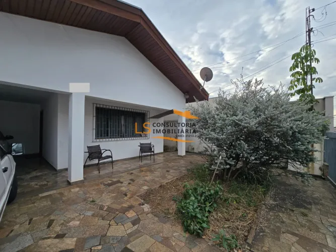 Casa com 2 dormitórios à venda, 128m² por R$ 550.000,00 - Centro - Americana/SP