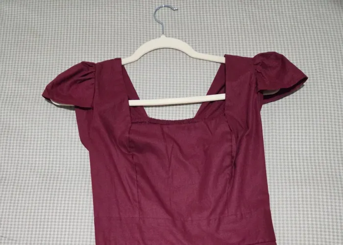 Vestido alfaiataria, veste do 38 ao 42, novo(nunca usado)