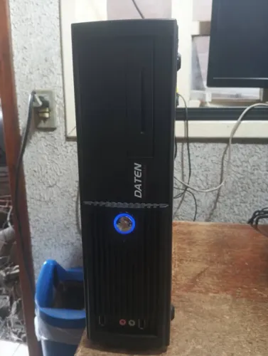Vendo CPU Daten i5 - 4690 3.50 com 8 ram HD 500 gigas Wind 10 office 2019 pronto uso por 3