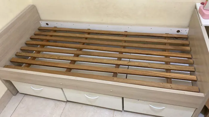 Cama solteiro c/ Bau