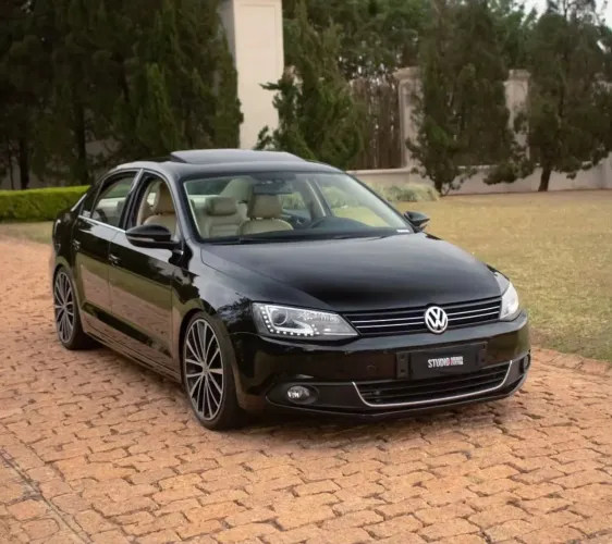 Volkswagen Jetta Highline 2.0 TSI 16V 4P Tiptronic 2013