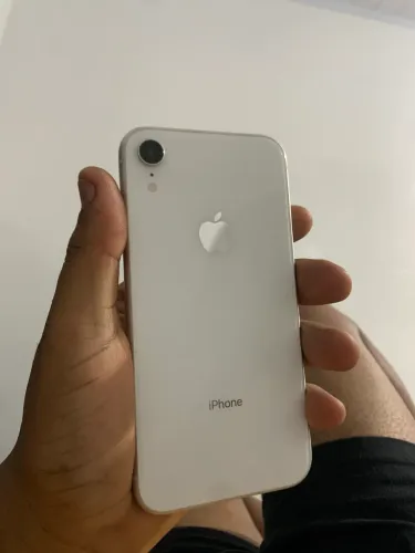 iPhone XR 64 gb