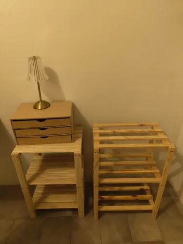 Mesa auxiliar de Pinos
